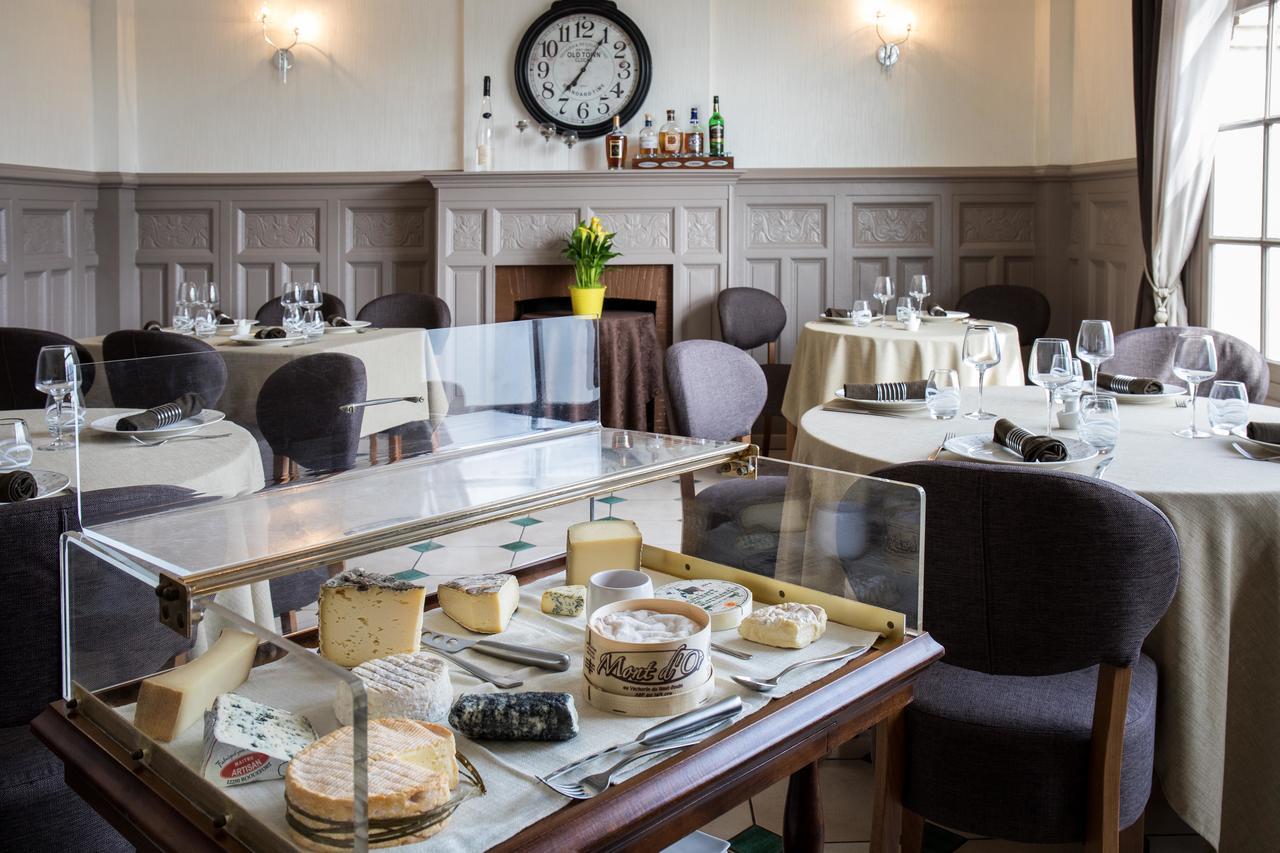 Logis Hotel Restaurant De La Poste Le Mêle-sur-Sarthe Eksteriør billede